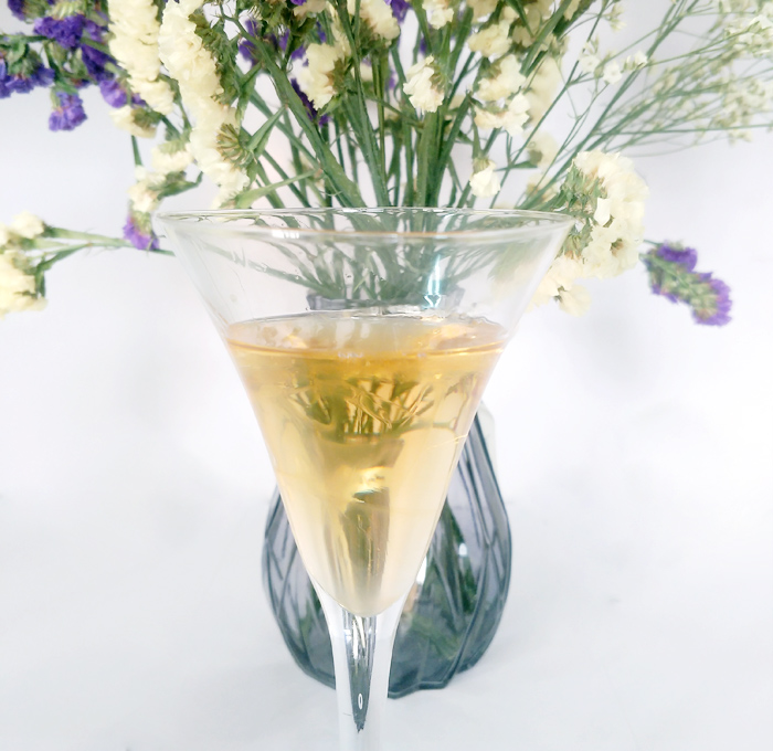 Decolorization oil-soluble capsicum oleoresin